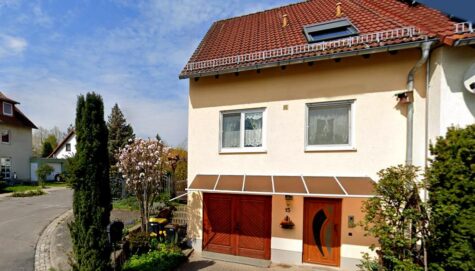 Reihenendhaus mit Garten – Idyllisch über Pirna gelegen, 01796 Pirna, Einfamilienhaus