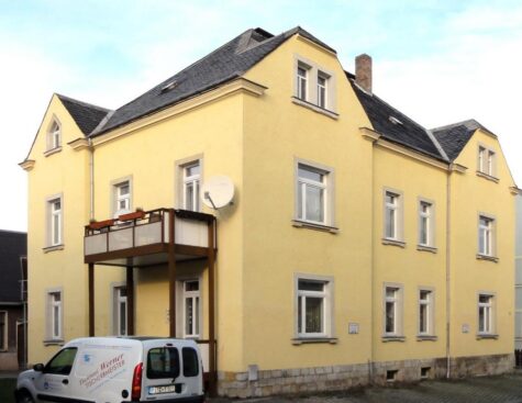 Provisionsfrei!! Attraktives Mehrfamilienhaus mit neuer Dacheindeckung – voll vermietet, 01809 Heidenau, Mehrfamilienhaus