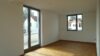 Bezugsfreie Penthousearchitektenwohnung mit großzügigem Balkon - Wohnküche
