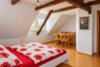 Viel Platz für Ihre Ideen – gepflegtes Zweifamilienhaus in ruhiger Lage - Schlafzimmer 2